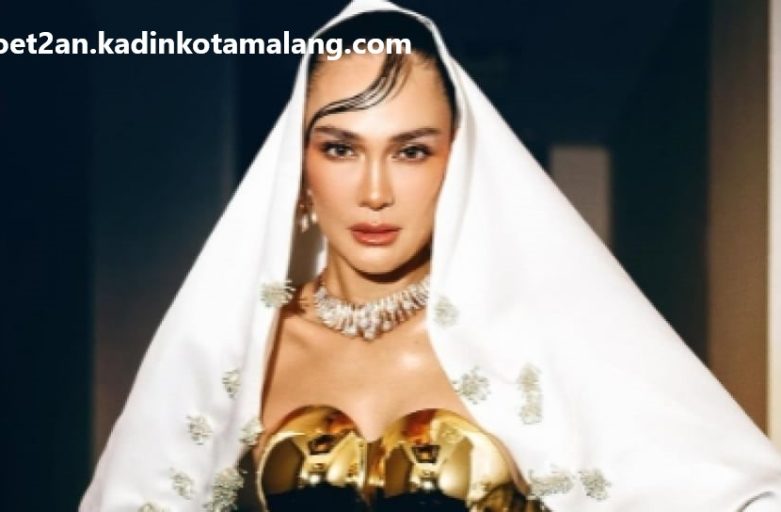 Luna Maya: Fashion Diva Indonesia